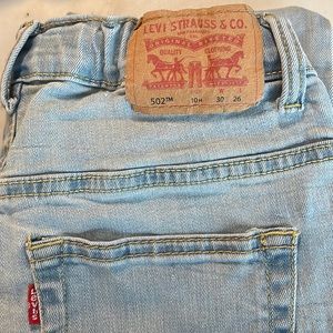 Boys size 10 Levi’s barely worn